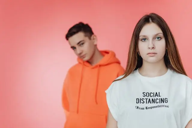How to Set Boundaries With Your Teenager Without Losing the Relationship