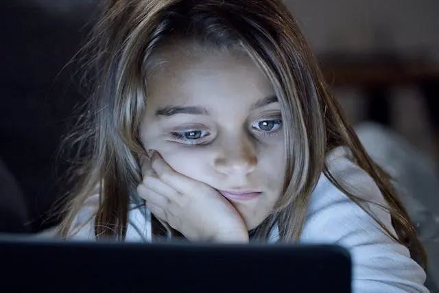 What Screens Are Actually Doing to Your Child’s Body — The Health Effects Nobody Talks About