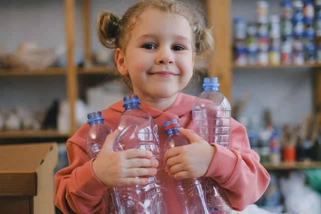 Raising Children Without Plastic